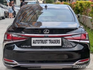 Lexus ES250 Luxury Sunroof