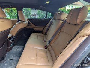 Lexus ES250 Luxury Sunroof