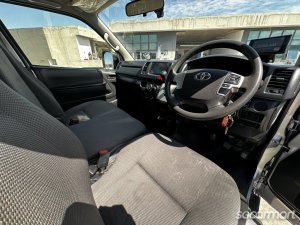 Toyota Hiace 2.8A DX