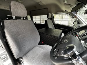 Toyota Hiace Commuter 2.8A GL