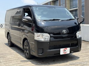 Toyota Hiace 2.8A DX