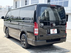 Toyota Hiace 2.8A DX