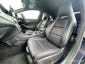 Mercedes-Benz CLA-Class CLA180 Urban