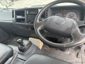 Isuzu NNR85 (COE till 08/2030)