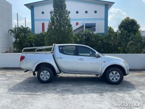 Mitsubishi Triton L200 Double-Cab 2.5A (COE till 07/2030)
