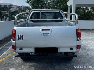 Mitsubishi Triton L200 Double-Cab 2.5A (COE till 07/2030)