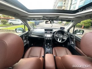Subaru Forester 2.0i-L Sunroof