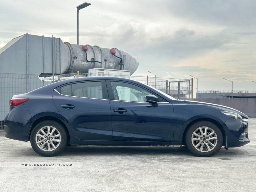 Mazda 3 1.5A Sunroof