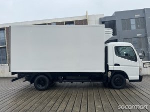 Mitsubishi Fuso Canter FEB21