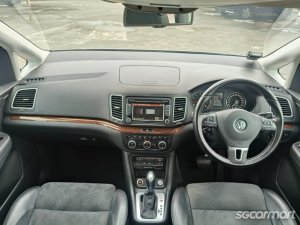 Volkswagen Sharan 2.0A TSI (New 5-yr COE)