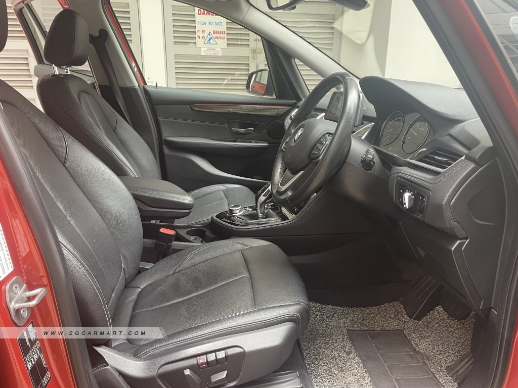 BMW 2 Series 216i Gran Tourer Luxury