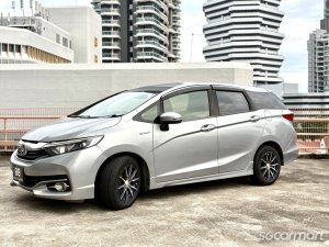 Honda Shuttle Hybrid 1.5A