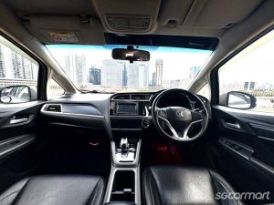 Honda Shuttle Hybrid 1.5A