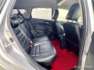 Honda Shuttle Hybrid 1.5A