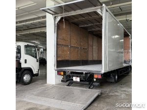 UD Trucks MKB8E (New 5-yr COE)