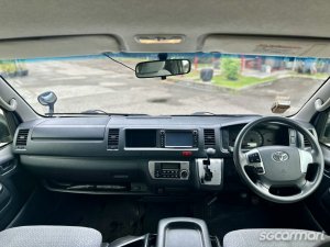 Toyota Hiace Commuter 3.0A GL High Roof (New 5-yr COE)