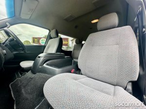 Toyota Hiace Commuter 3.0A GL High Roof (New 5-yr COE)
