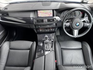 BMW 5 Series 528i