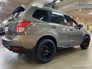Subaru Forester 2.0A XT Sunroof