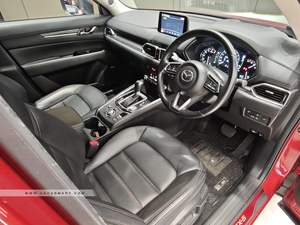 Mazda CX-5 2.0A Luxury