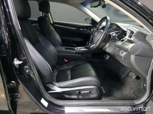 Honda Civic 1.5A VTEC Turbo Sunroof