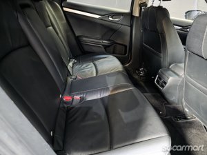 Honda Civic 1.5A VTEC Turbo Sunroof