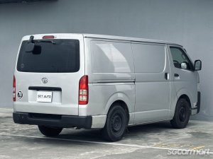 Toyota Hiace 3.0M DX (New 5-yr COE)