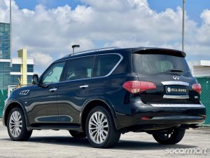 Infiniti QX80 5.6A Sunroof
