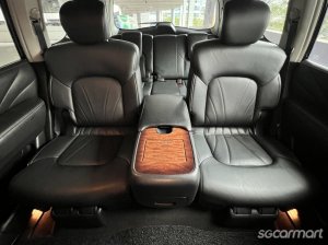 Infiniti QX80 5.6A Sunroof