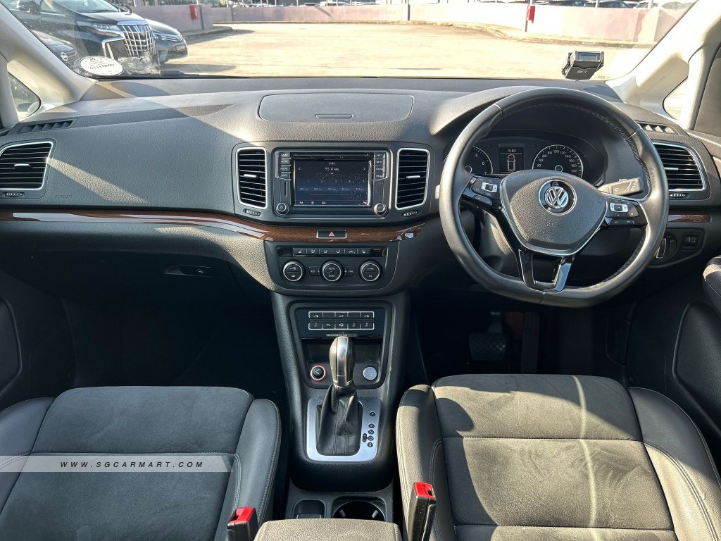 Volkswagen Sharan 2.0A TSI Panoramic Roof