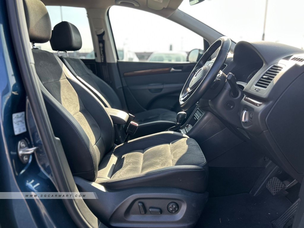 Volkswagen Sharan 2.0A TSI Panoramic Roof