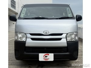 Toyota Hiace 3.0M