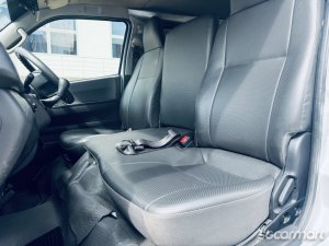 Toyota Hiace 3.0M