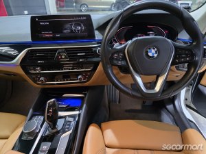 BMW 5 Series 520i