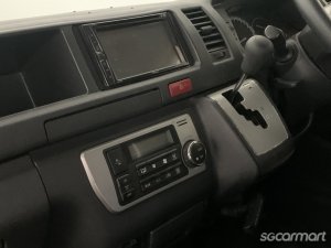 Toyota Hiace Commuter 2.8A GL