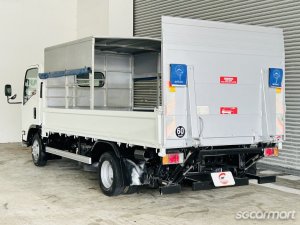 Isuzu NNR85 (New 5-yr COE)