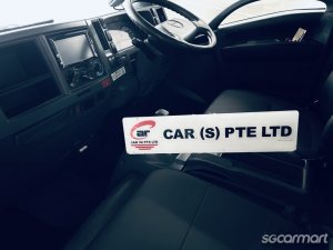 Isuzu NNR85 (New 5-yr COE)