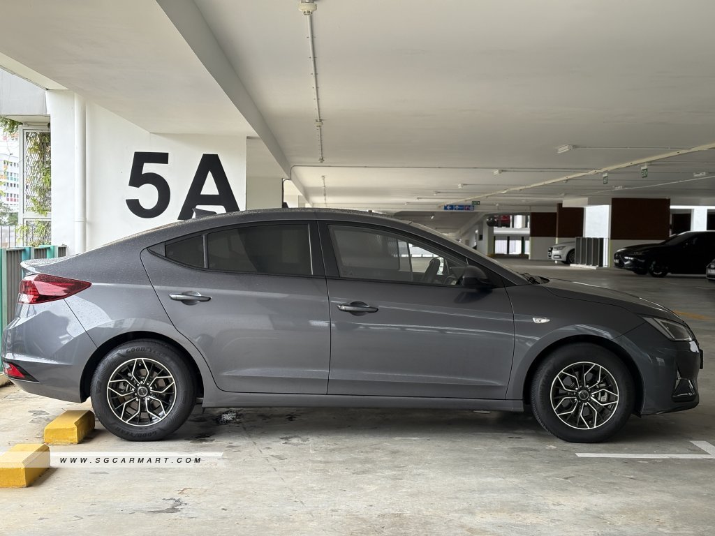 Hyundai Avante 1.6A GLS