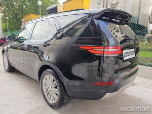 Land Rover Discovery 3.0A HSE 7-Seater Sunroof
