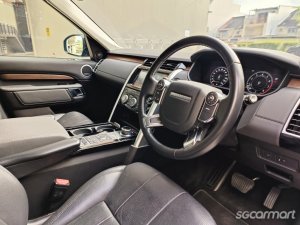 Land Rover Discovery 3.0A HSE 7-Seater Sunroof