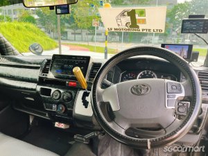 Toyota Hiace 2.8A DX