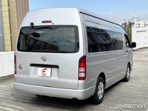 Toyota Hiace Commuter 3.0A (COE till 11/2028)