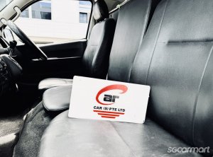 Toyota Hiace Commuter 3.0A (COE till 11/2028)