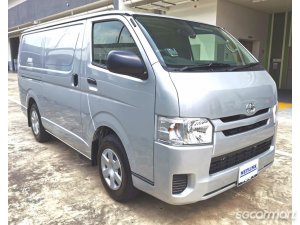 Toyota Hiace 3.0M