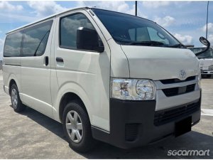 Toyota Hiace 2.0A DX
