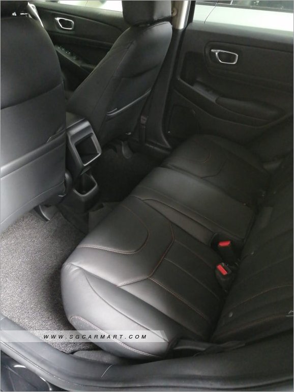 Honda Vezel 1.5A G