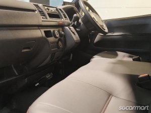 Toyota Hiace 2.8A DX