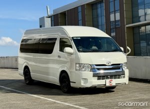 Toyota Hiace Commuter 3.0A GL