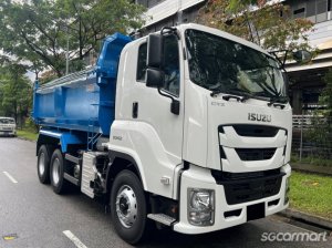 Isuzu CYZ52M