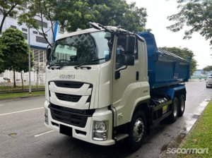 Isuzu CYZ52M